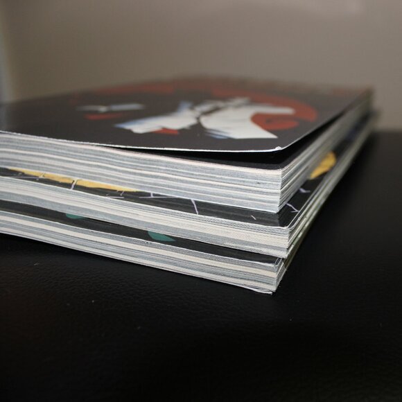 3/$77❤️3x graphic novels - Batman: Bruce Wayne Murderer + Fugitive Volumes 1&2 - Picture 5 of 7